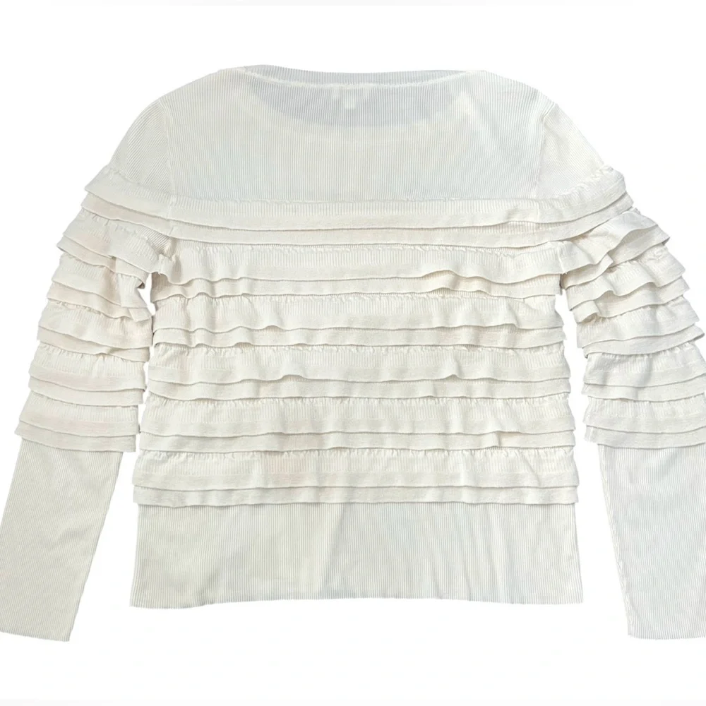 Chanel Sweater Soft Wool Womens 38 (6) Cream Ruffle Tiered Logo Pullover France